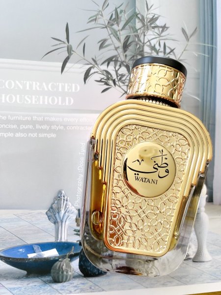 ABC عطر اماراتي WATANI GOLDوطني 100 مل	